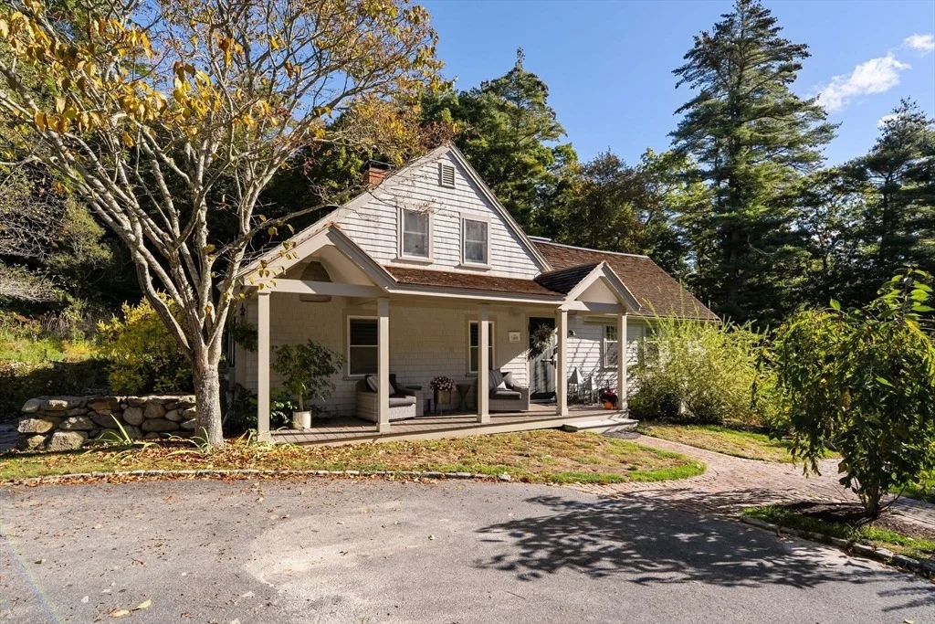 Photo of 552 Forest Street
