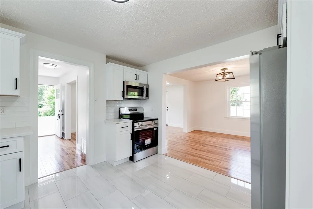 Photo of 1386 Piper Rd