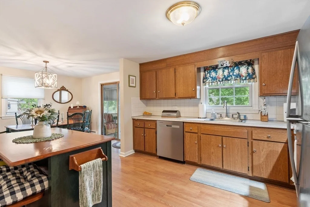 Photo of 134 River Rd