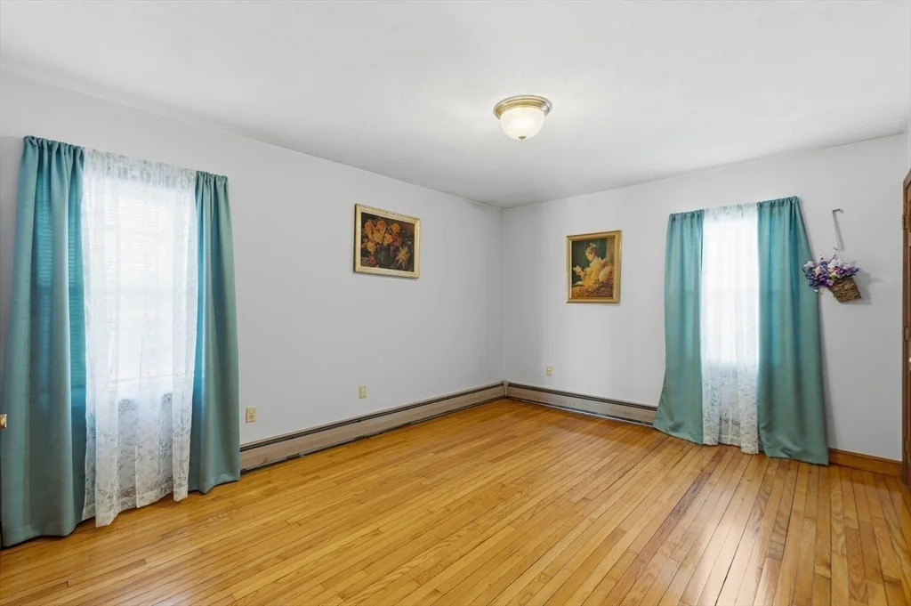 Photo of 54 Edgemont Rd