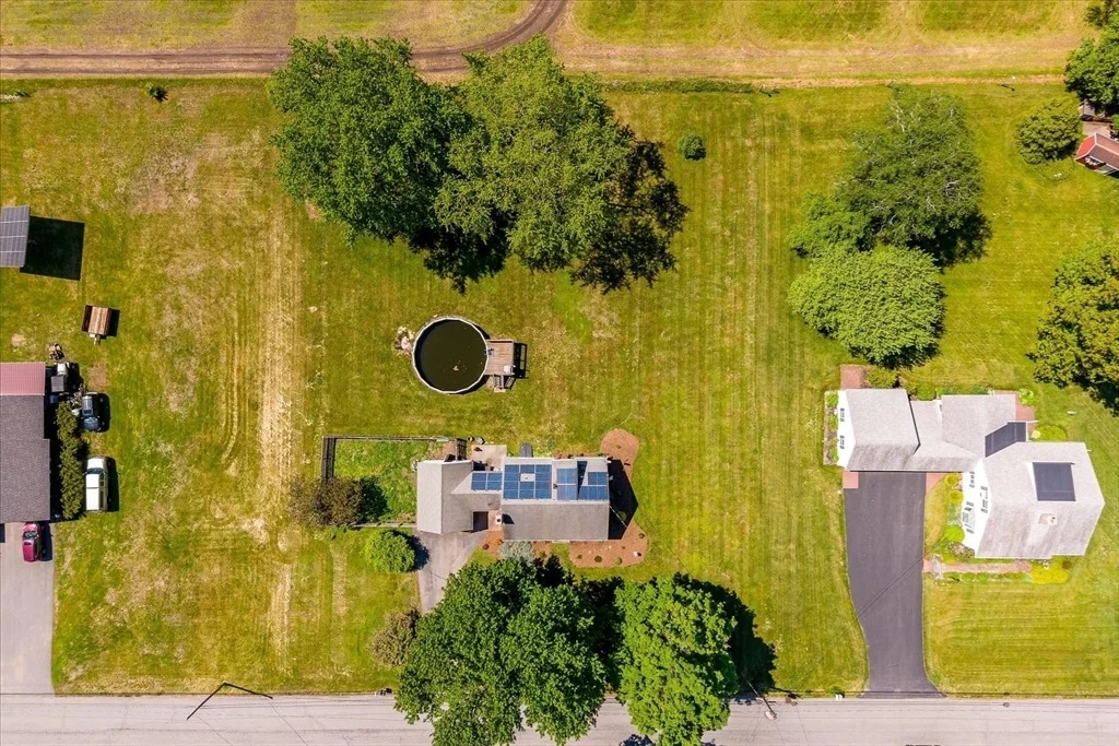 Photo of 42 W Mountain Rd