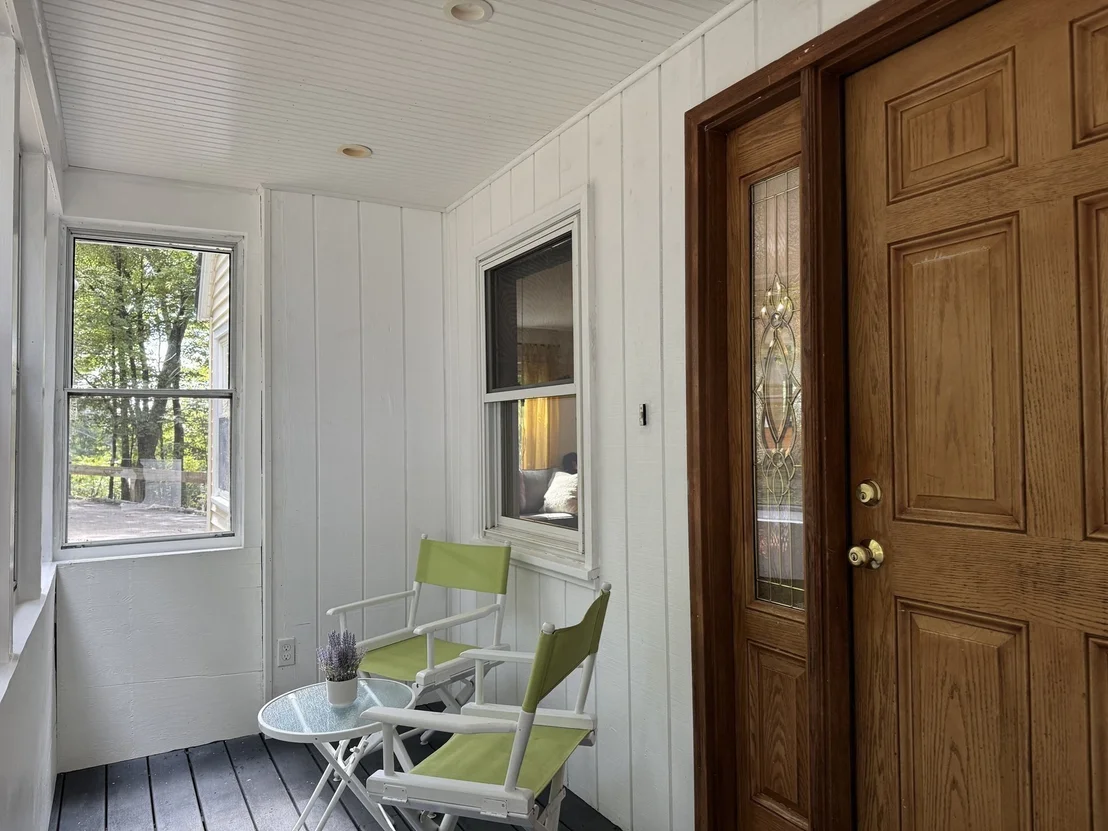 Photo of 121 Copperfield Rd