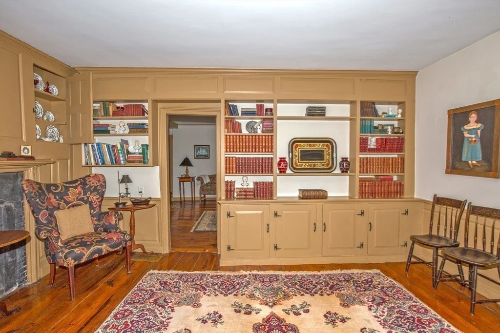 Photo of 162 Boston Rd
