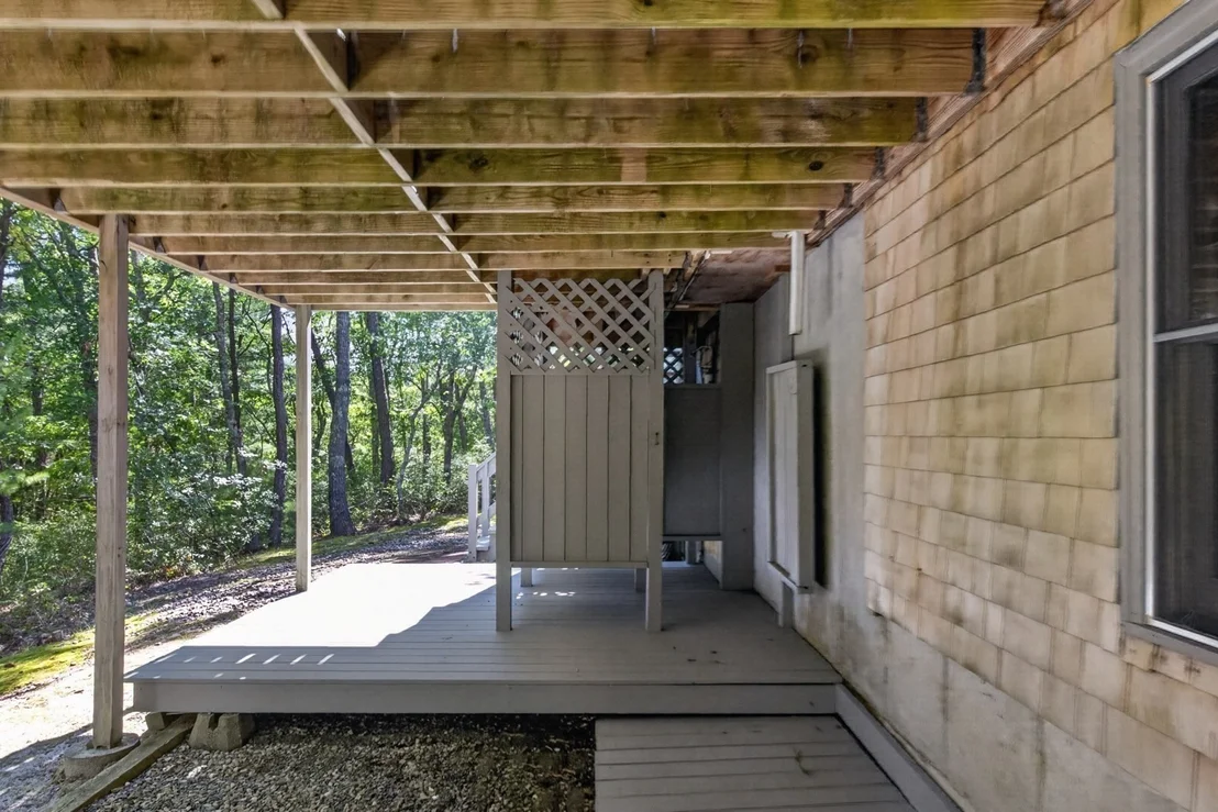Photo of 110 Waquoit Rd East