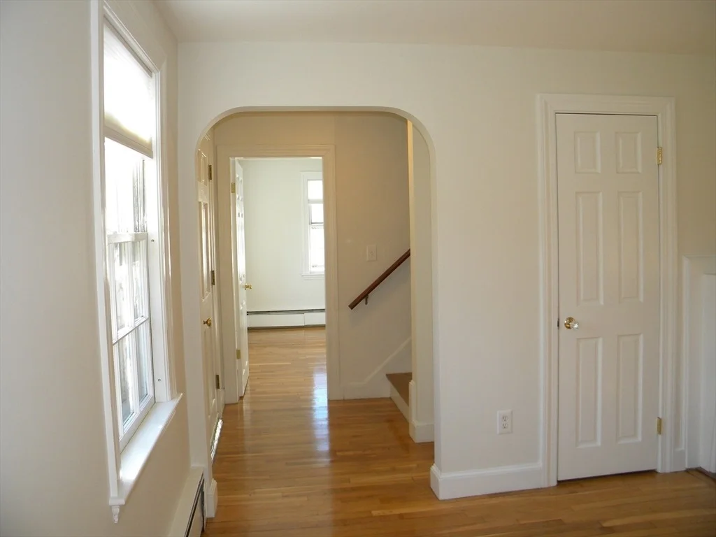 Photo of 21 Lovers Ln