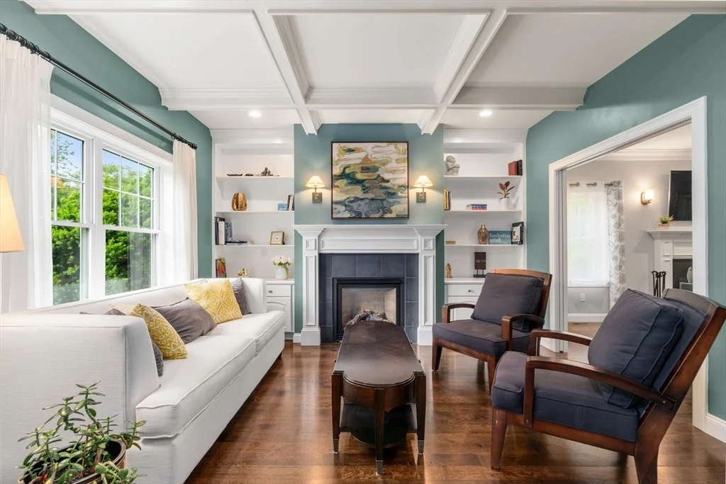 Photo of 53 Thompson Ave