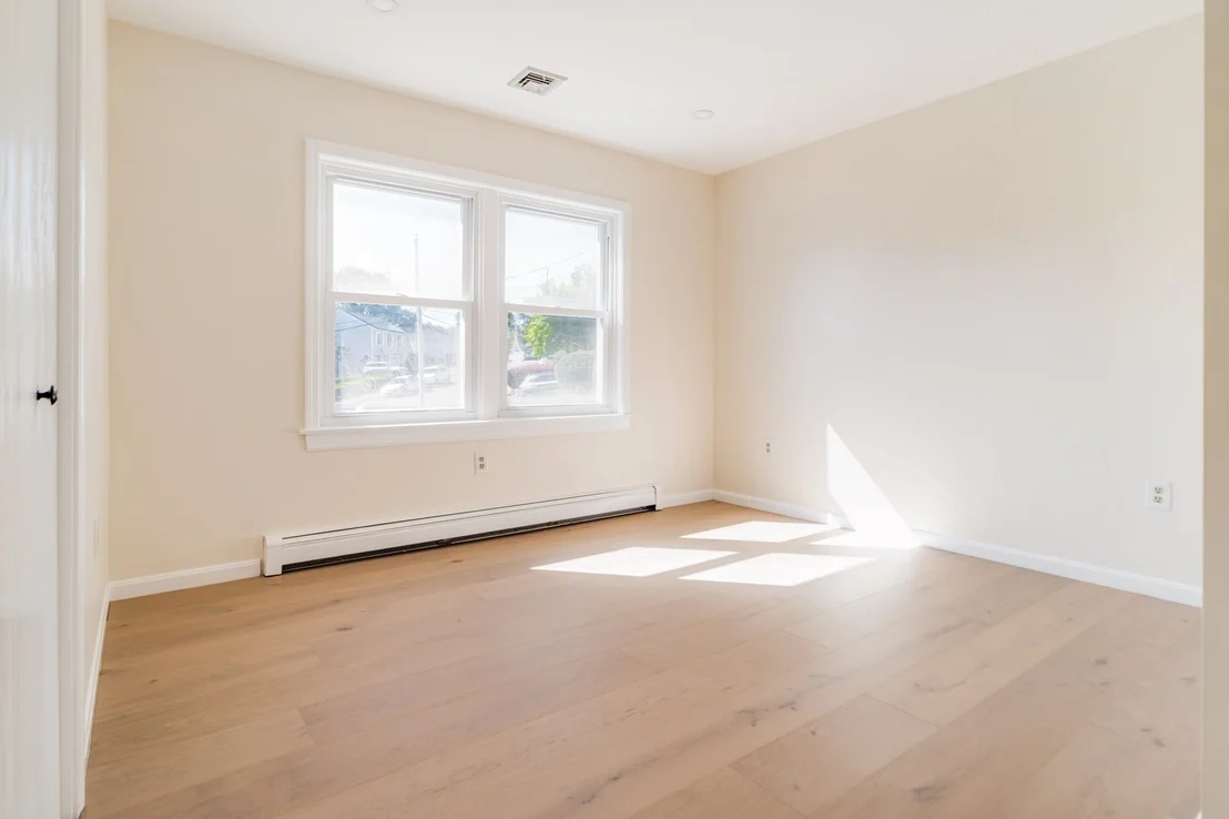 Photo of 35 Alison Way