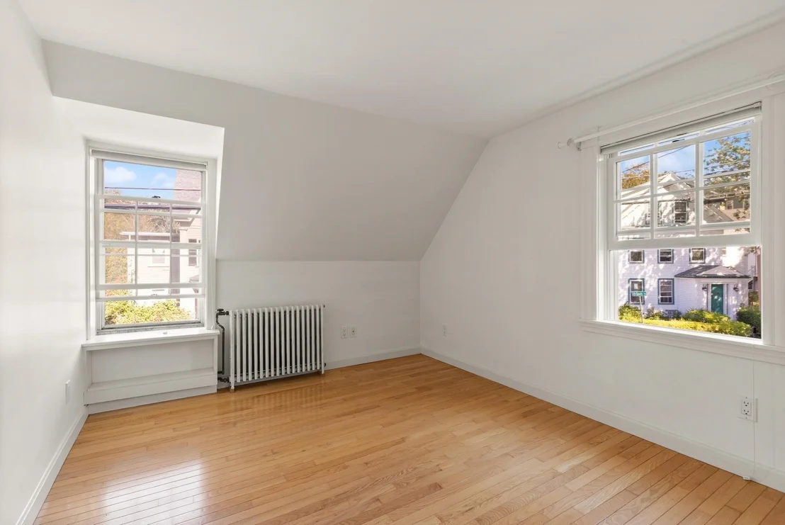 Photo of 19 Highland St