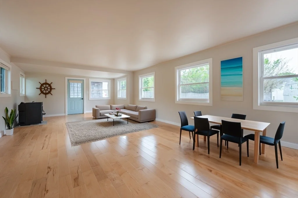Photo of 8 Hideaway Place