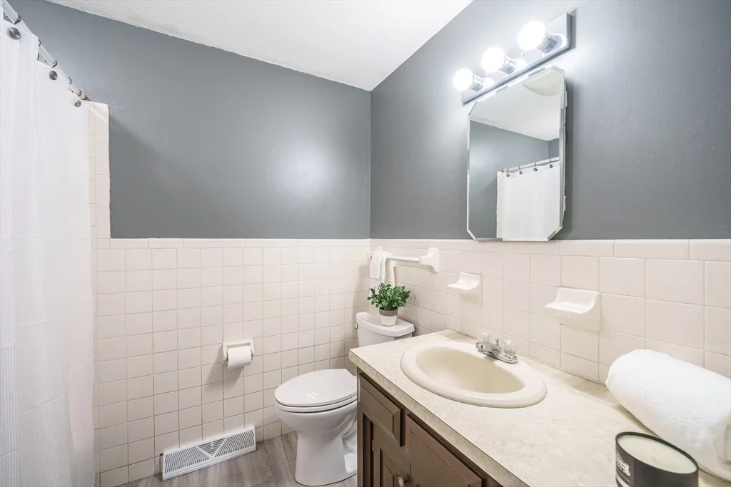 Photo of 14 Kelly Dr