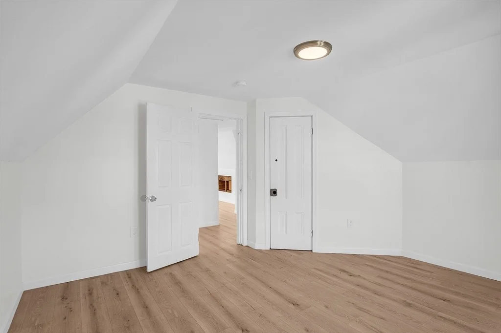 Photo of 16 Walnut Terr
