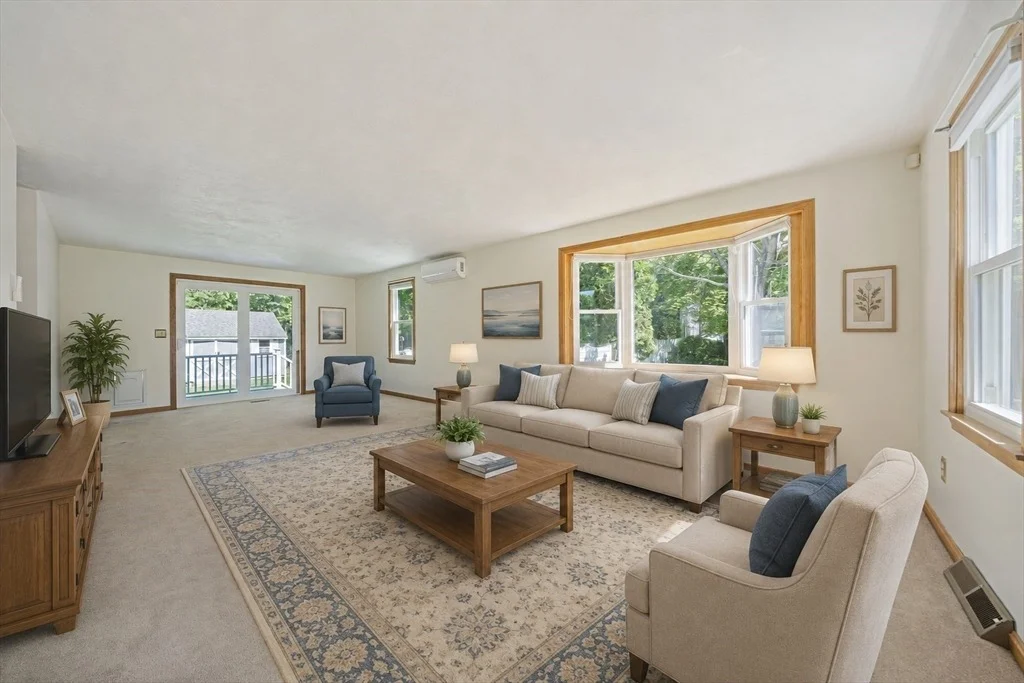 Photo of 30 Fieldcrest Drive