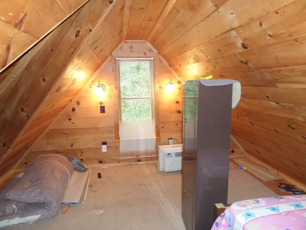 Photo of 255 Sam Hill Rd