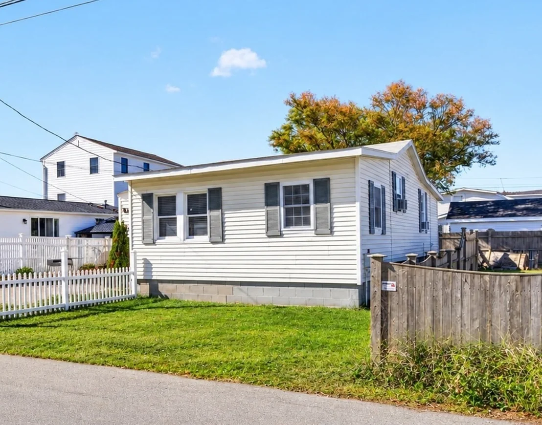 Photo of 46 Brissette Ave