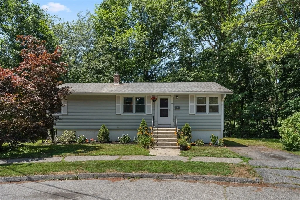 Photo of 28 Greybert Ln