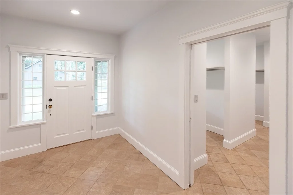Photo of 2 Spingler Dr