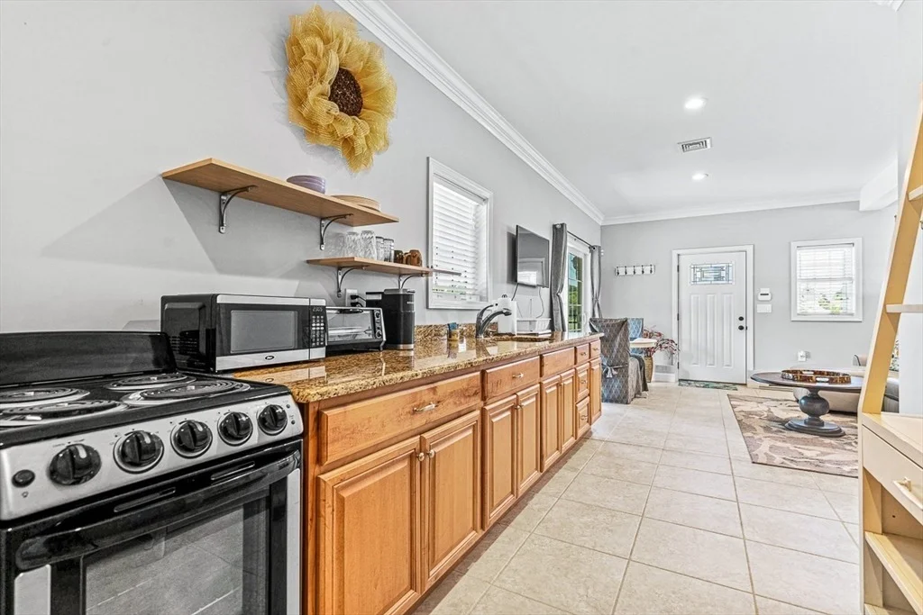 Photo of 8 Glen St.