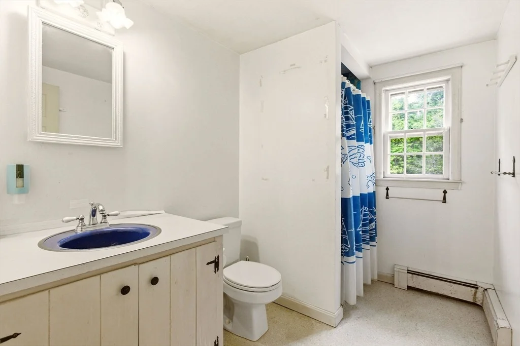 Photo of 93 Robbins Circle