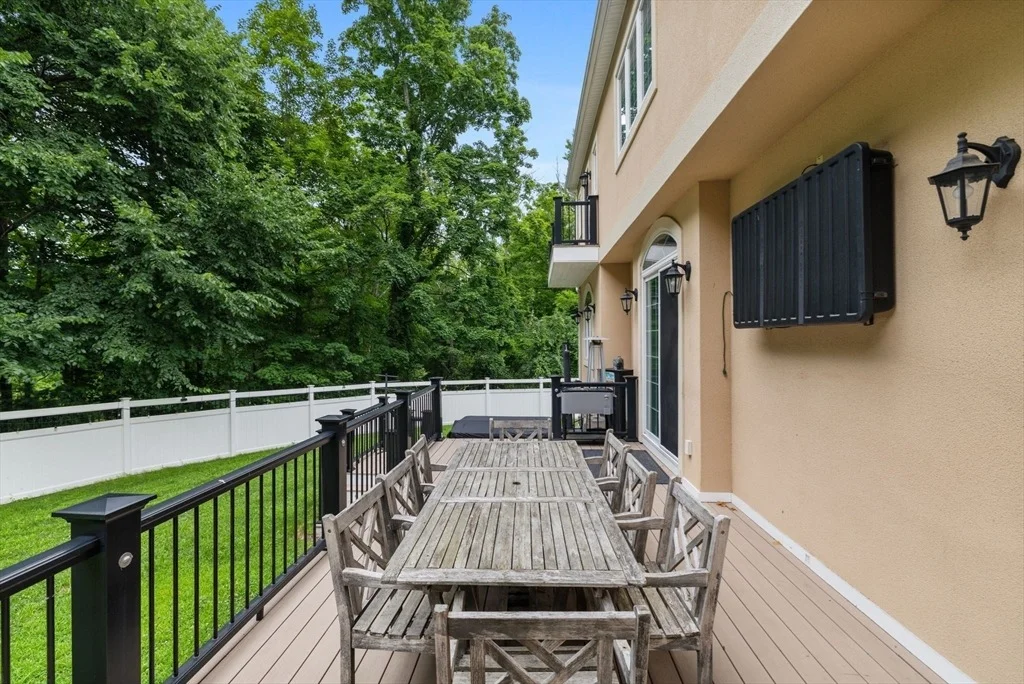 Photo of 2 Bridle Path