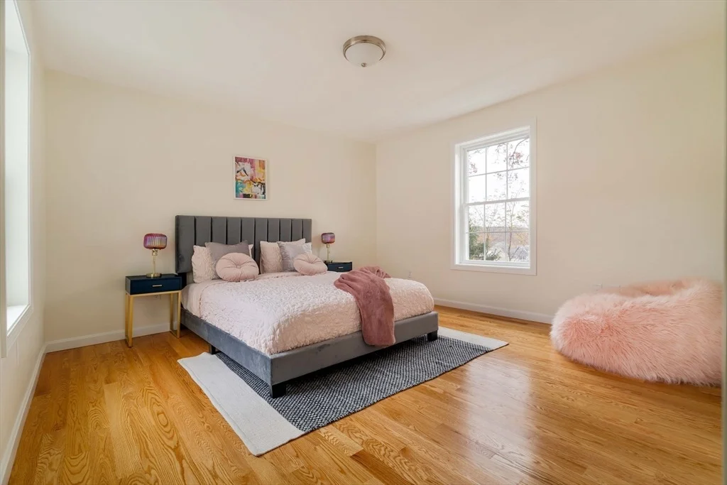 Photo of 391 Sprague St