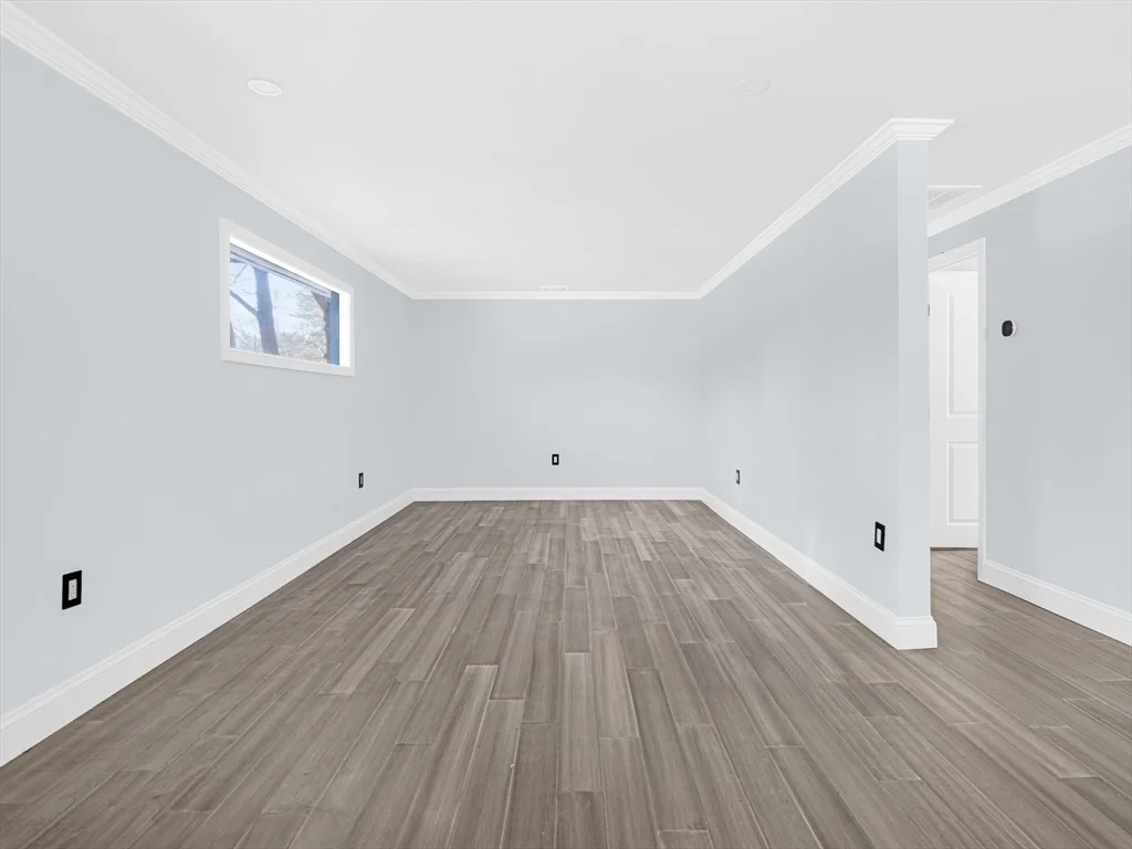 Photo of 41 Flora Rd