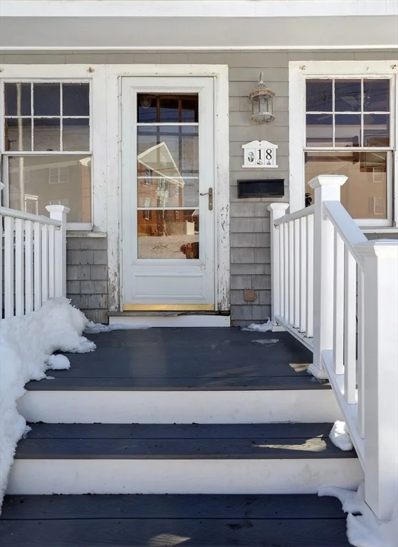 Photo of 18 Valley Beach Ave