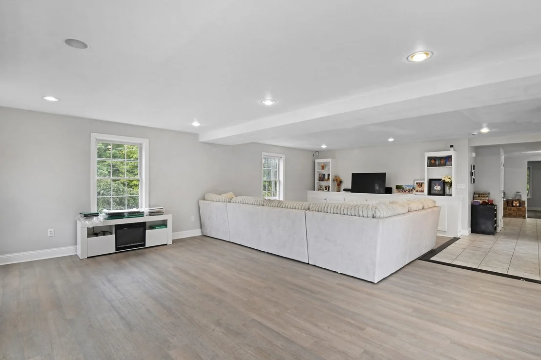 Photo of 505 South Rd