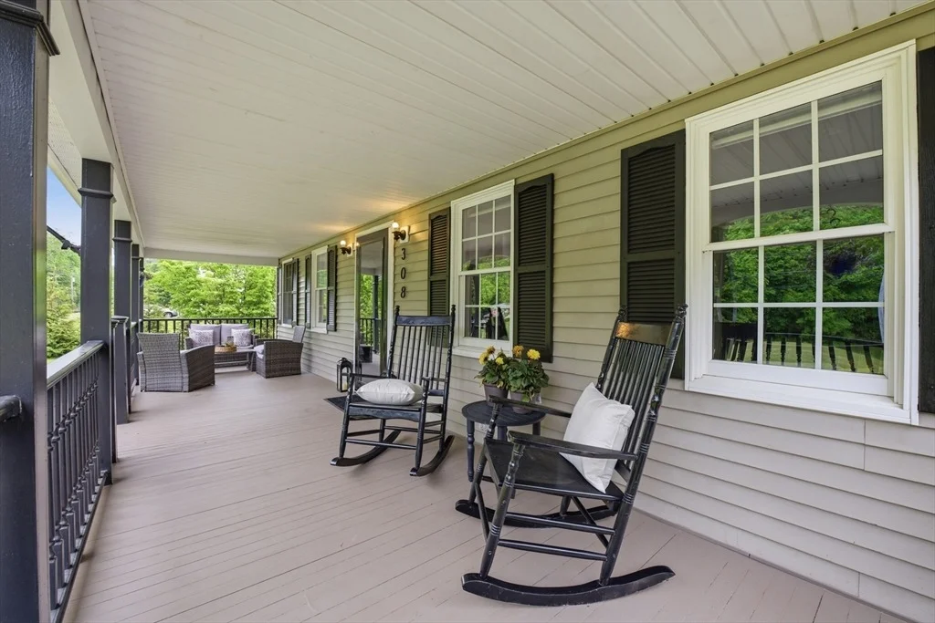 Photo of 308 Brimfield Rd
