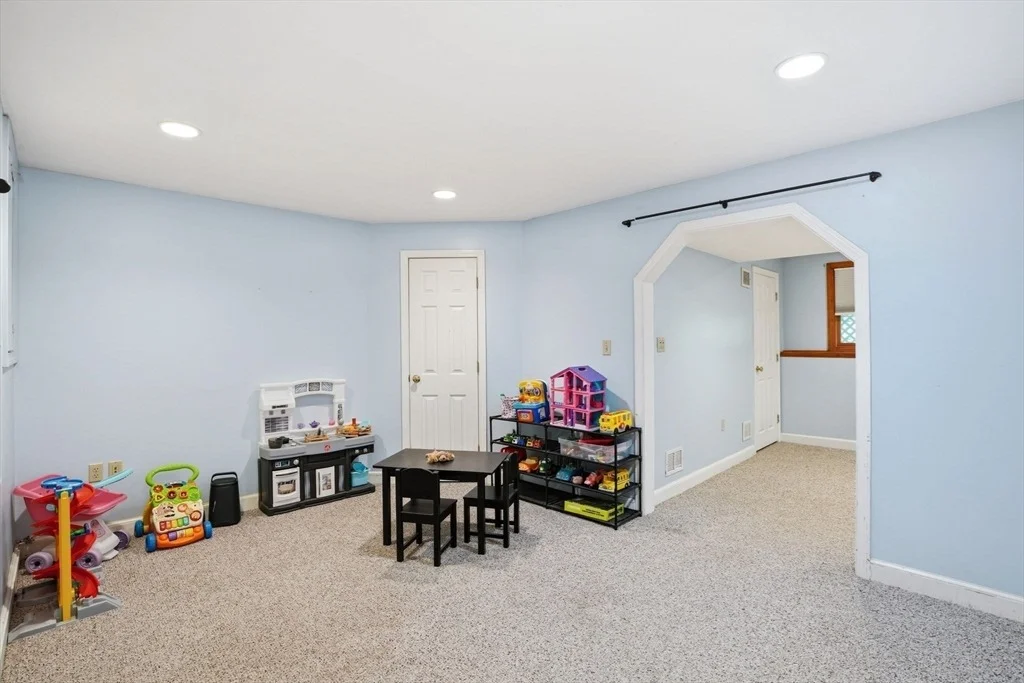 Photo of 44 Morningside Dr