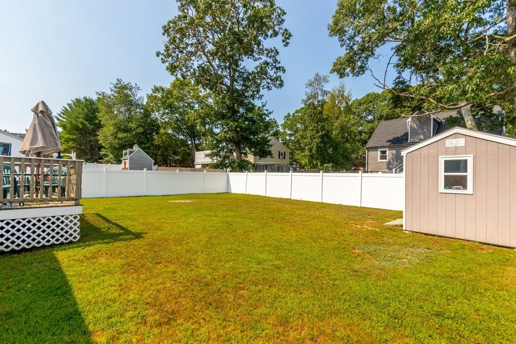 Photo of 4 Standish Ave