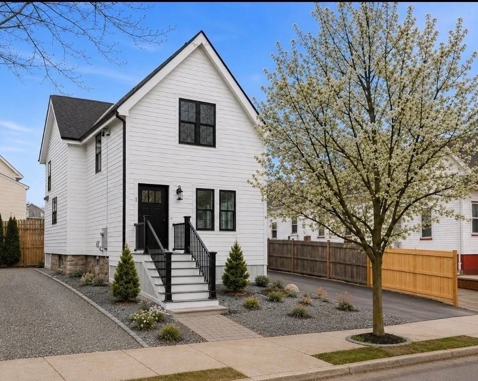 Photo of 30 Waverly Ave