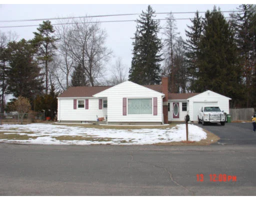 Photo of 104 Emerald Rd