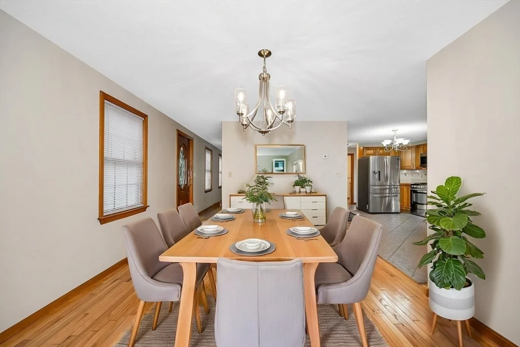 Photo of 91 Leonard Circle