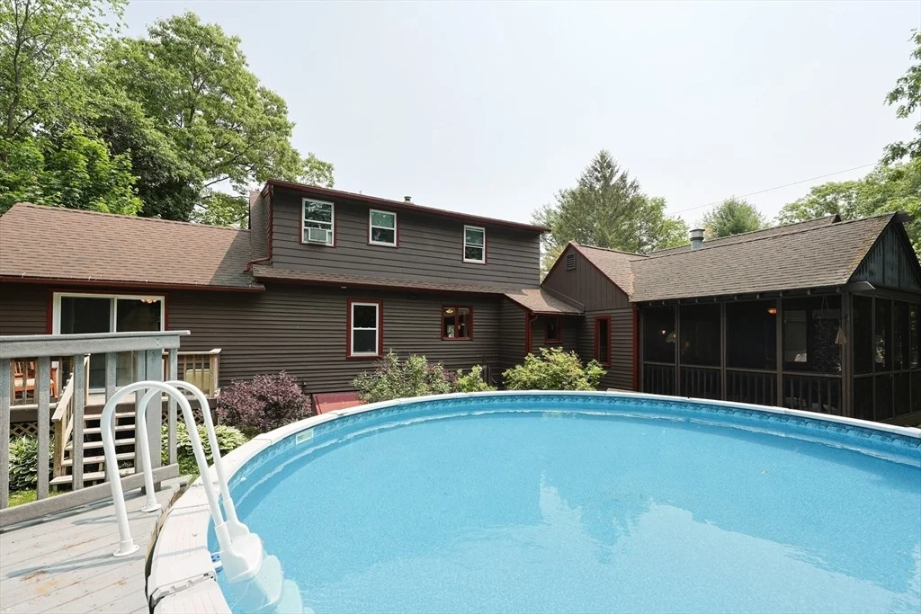 Photo of 16 Birch Ln