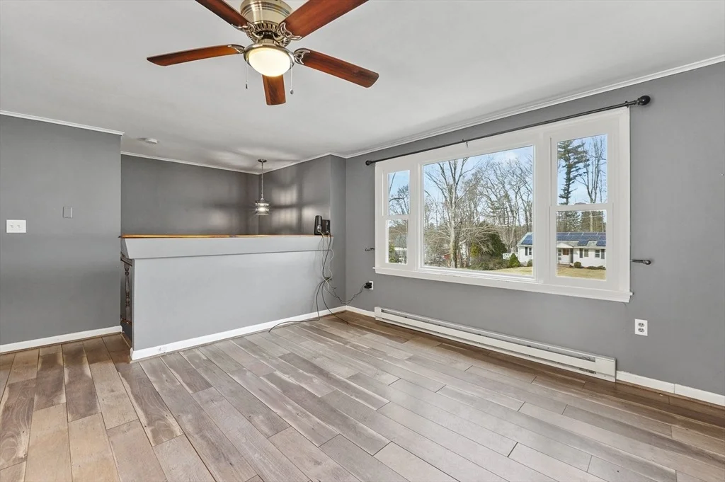 Photo of 43 Colonial Drive