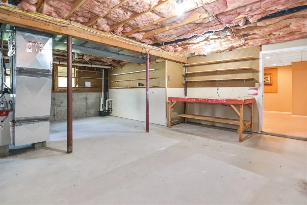 Photo of 34 Laura Ln