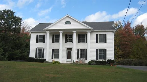 Photo of 186 Ferin Rd