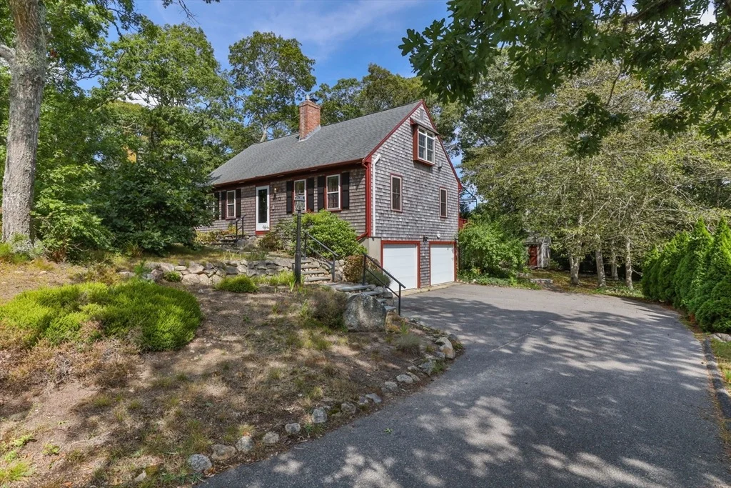 Photo of 13 Elm Dr
