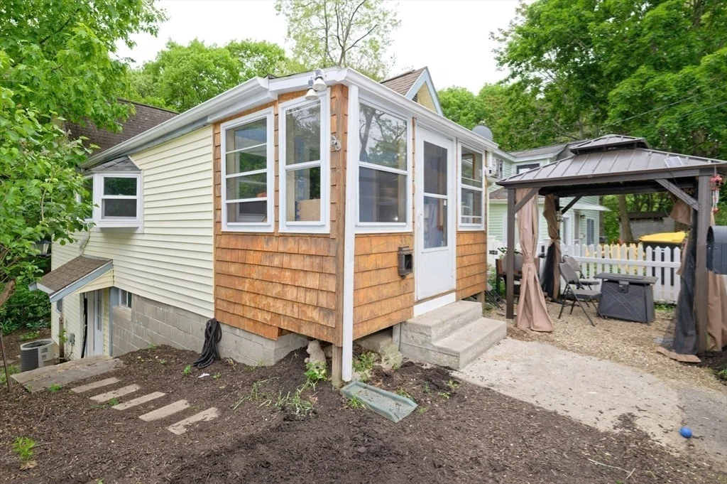 Photo of 330 Mount Wayte Ave