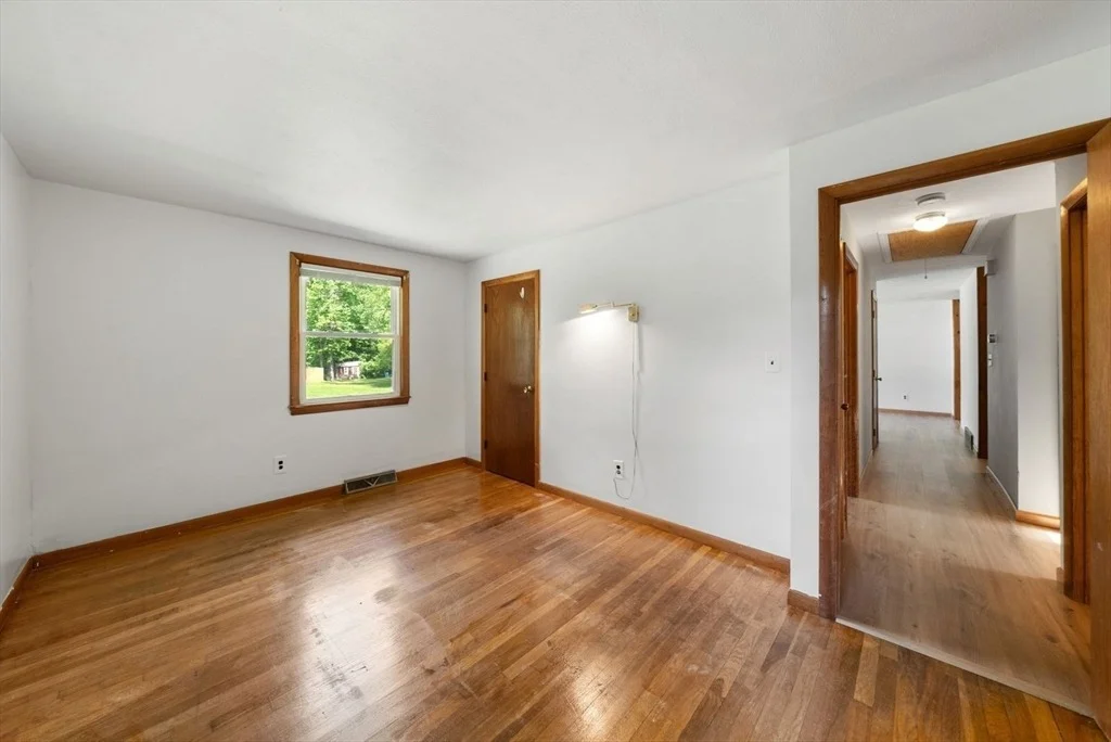 Photo of 52 Richard Rd