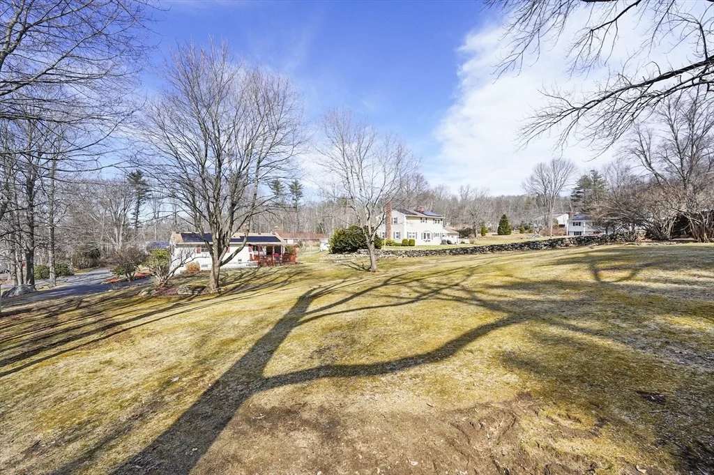 Photo of 43 Colonial Drive