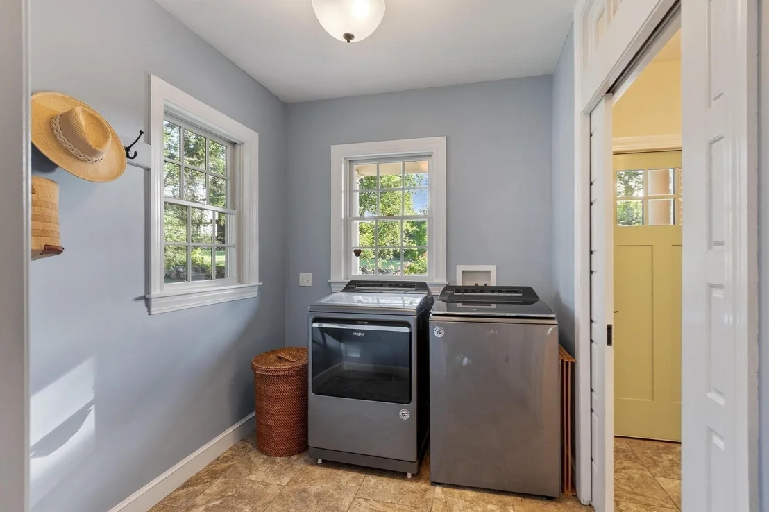 Photo of 24 Chamberlain Rd