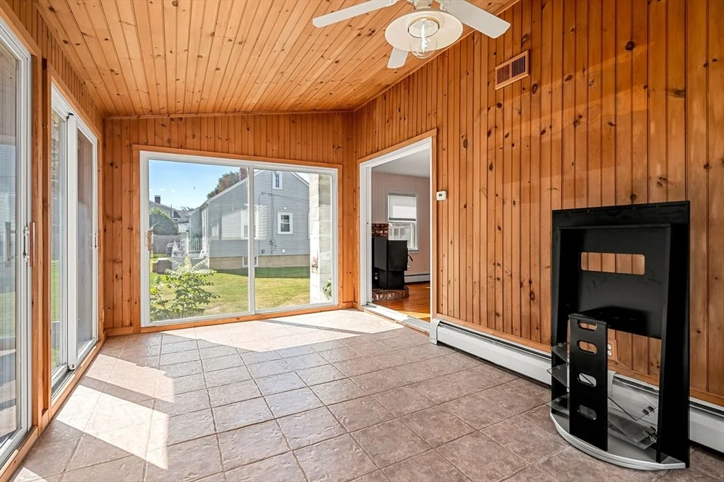 Photo of 16 Marion Ave