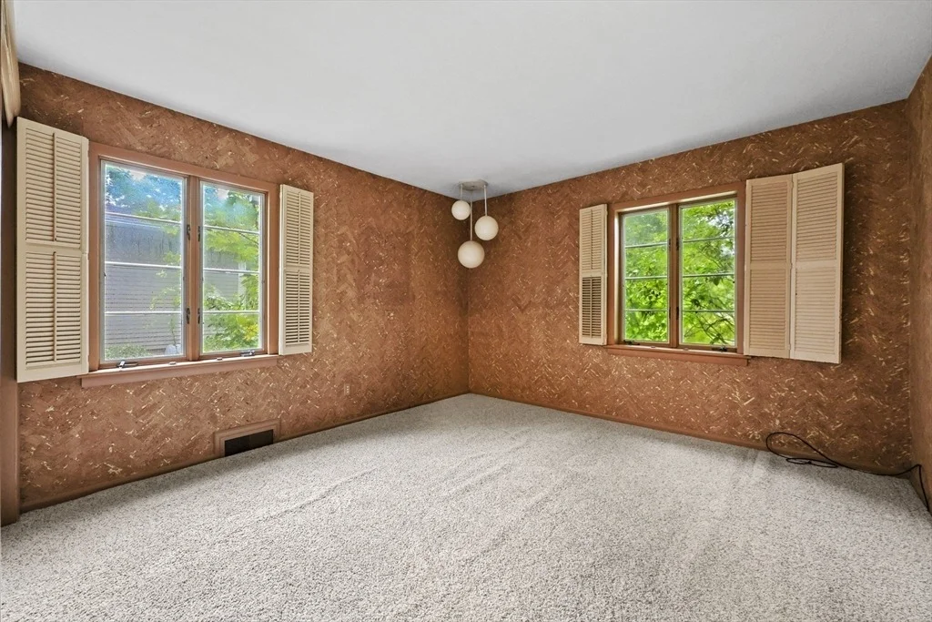 Photo of 124 Tecumseh Drive