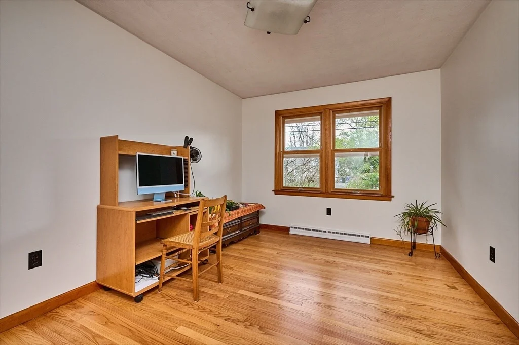 Photo of 56 Oak St
