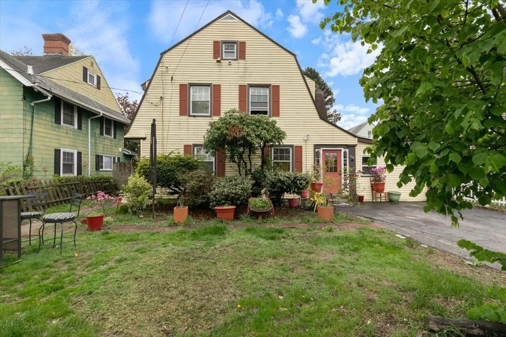 Photo of 58 Salem St