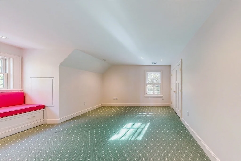 Photo of 25 Myopia Road