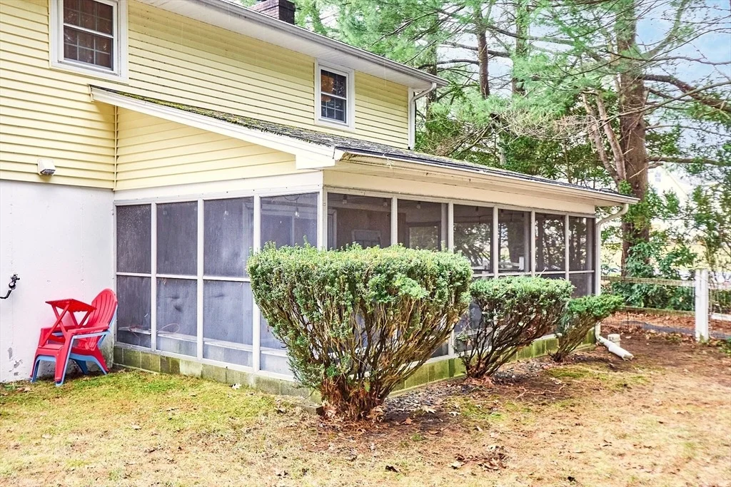 Photo of 93 Fowler Rd