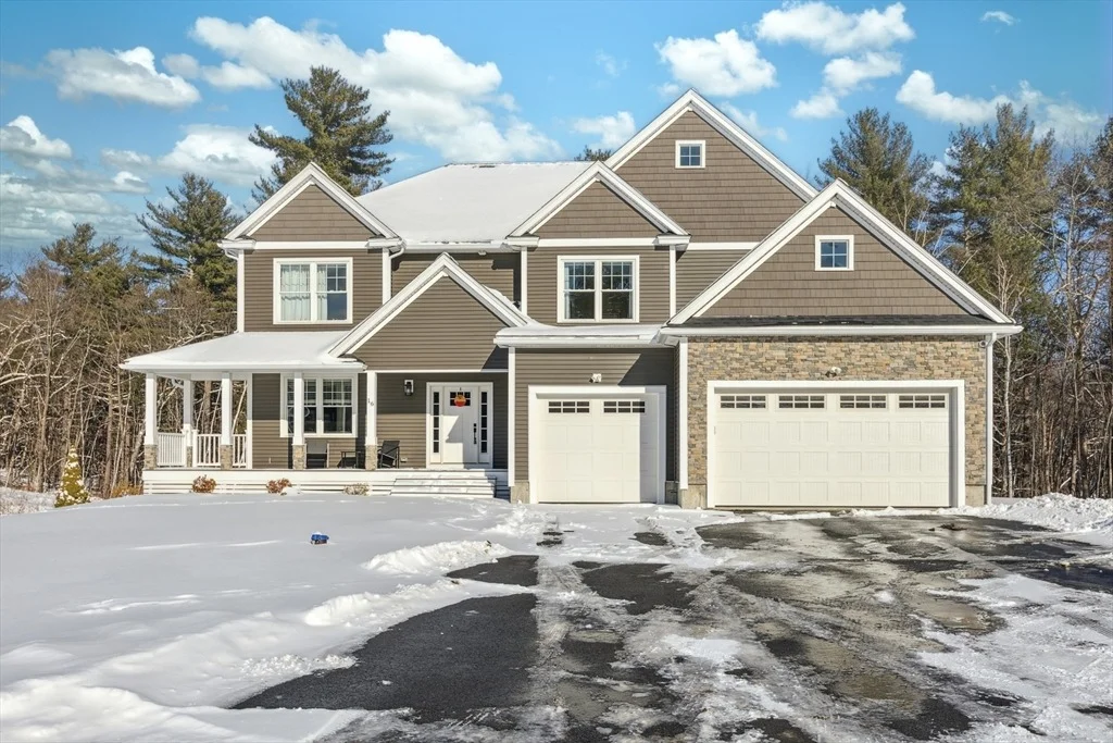 Photo of 16 Crown Road