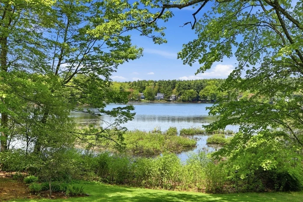 Photo of 44 Sandy Pond Rd